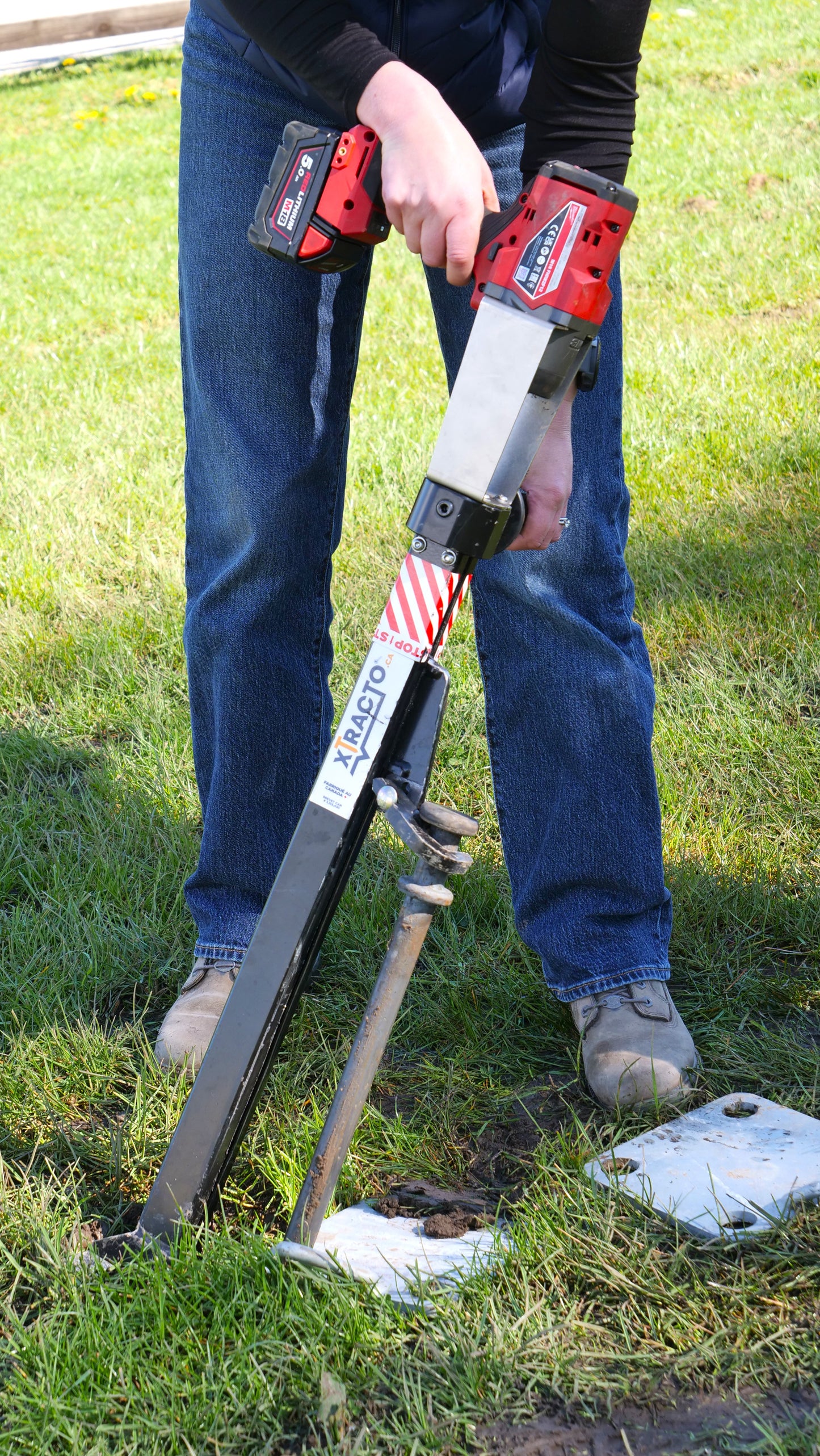 Xtracto: Impact Wrench-Powered Pin Puller (Body Only)